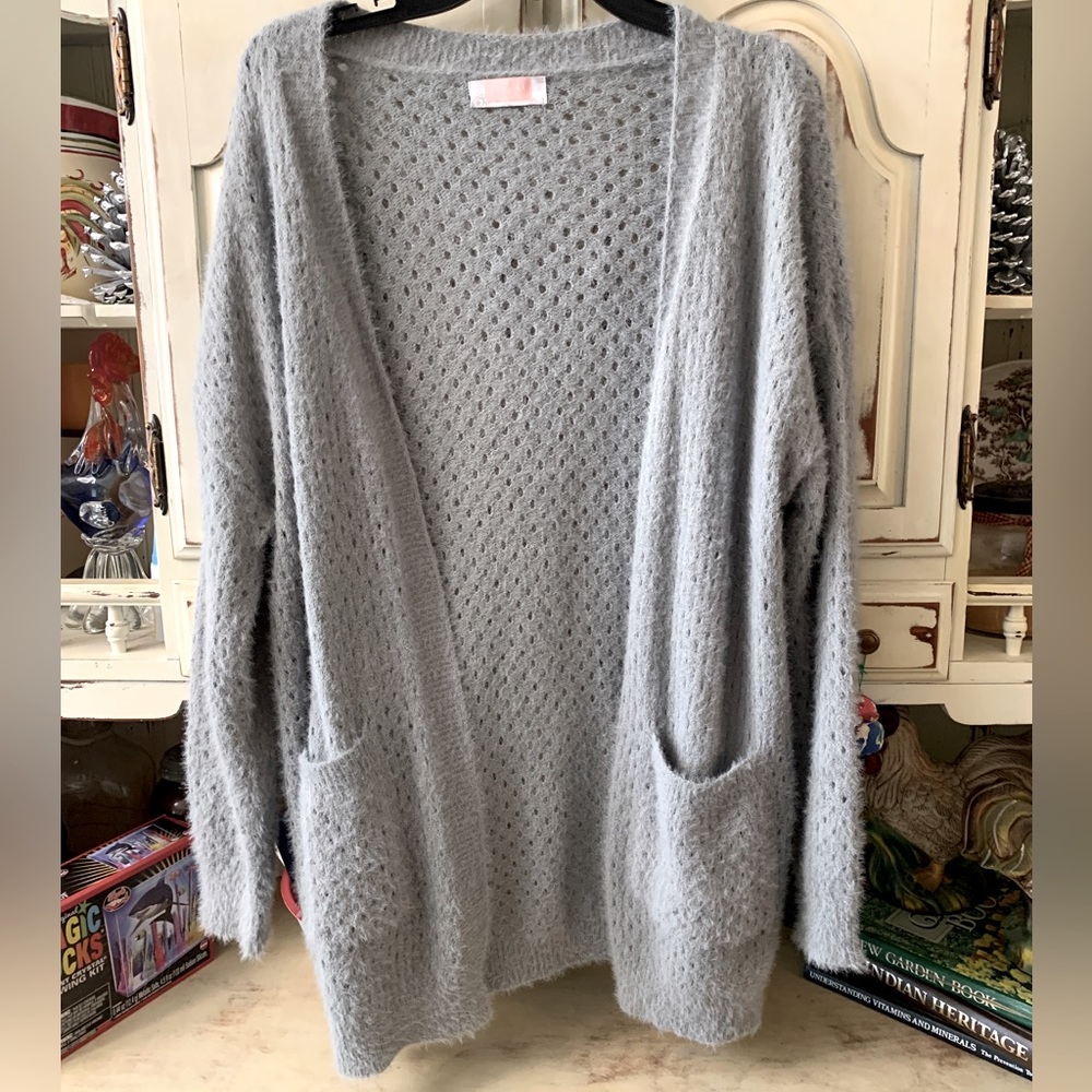 C+D+M Gray Cardigan small